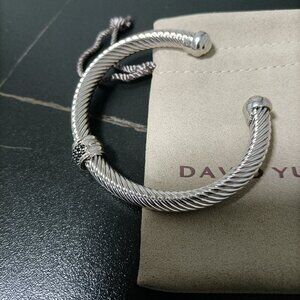 David Yurman Cable Classics Bracelet Black onyx with Pavé Diamond Station,7mm